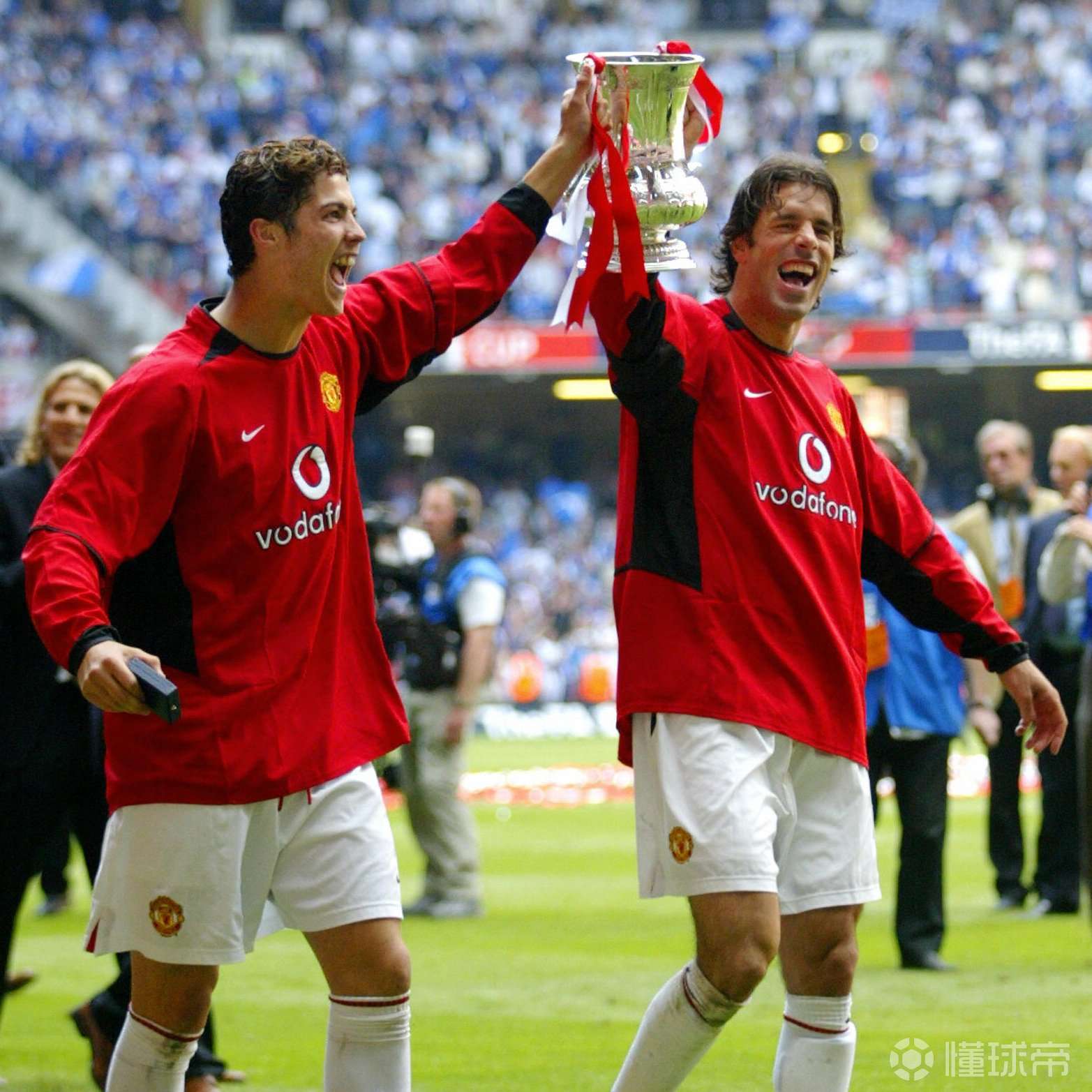 关于国际米兰围绕意大利杯扳平良机C罗在老鹰比赛中连败之后，山东男篮迎NBA总决赛关键赛的信息